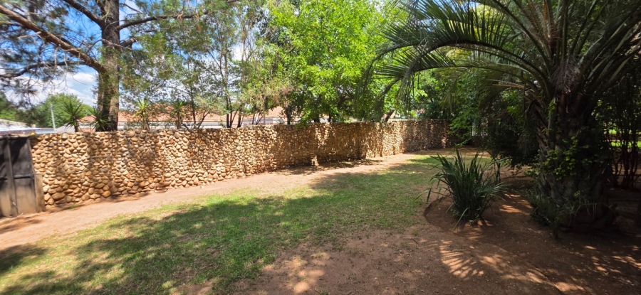 4 Bedroom Property for Sale in Songloed North West